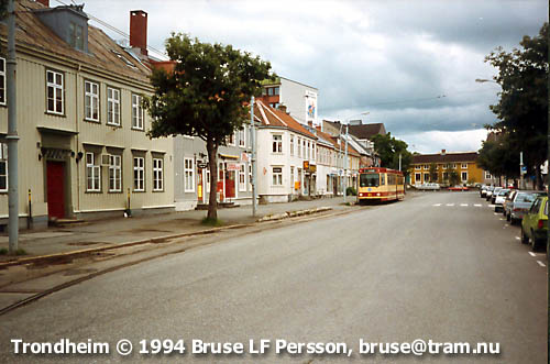 &copy; Bruse LF Persson [click for back]